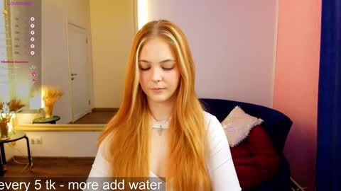 Snapshot of jolly_bean chatting on March 2025 08:45:01 AM Polly online show from March 2025 08:45:01 AM