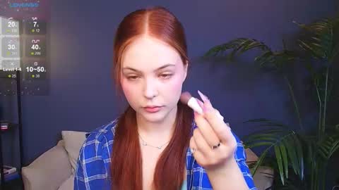 Snapshot of jolly_bean chatting on October 2025 02:43:02 AM Polly online show from October 2025 02:43:02 AM