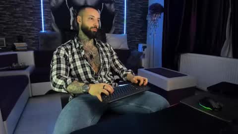 JonahHunt online show from February 2025 07:10:01 PM