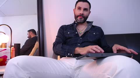  JONAS BEARD  online show from January 2025 08:05:02 PM