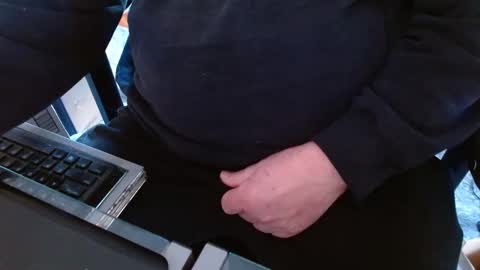 Snapshot of joncpics chatting on March 2025 09:27:02 PM joncpics online show from March 2025 09:27:02 PM