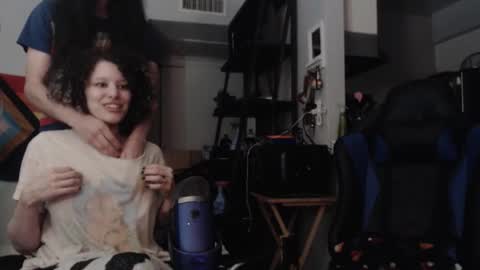 jonmessfan online show from October 2025 08:31:01 PM