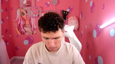 Jonny online show from October 2025 10:47:01 AM