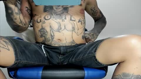 jordan33blake online show from November 2025 02:32:01 AM