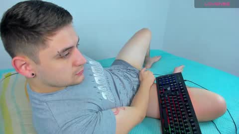 Snapshot of jordan_di31 chatting on February 2025 02:31:02 PM Jordn follow me on my soyjordanditri model account online show from February 2025 02:31:02 PM