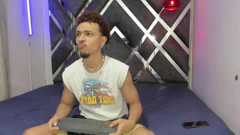 Snapshot of jordan_love7 chatting on January 2025 12:47:02 PM jordan online show from January 2025 12:47:02 PM