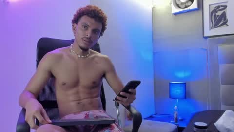 Snapshot of jordan_love7 chatting on January 2025 10:50:01 PM jordan online show from January 2025 10:50:01 PM