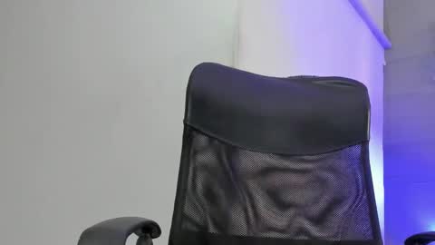 Snapshot of jordan_love7 chatting on January 2025 10:12:02 PM jordan online show from January 2025 10:12:02 PM