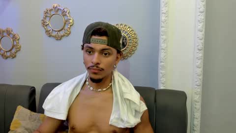 Snapshot of jordan_love7 chatting on February 2025 01:04:01 AM jordan online show from February 2025 01:04:01 AM