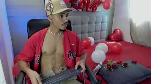 Snapshot of jordan_love7 chatting on February 2025 04:01:02 PM jordan online show from February 2025 04:01:02 PM