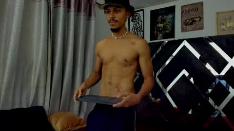 Snapshot of jordan_love7 chatting on March 2025 02:07:01 PM jordan online show from March 2025 02:07:01 PM