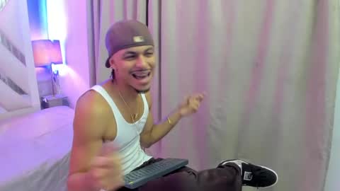 Snapshot of jordan_love7 chatting on September 2025 12:48:01 PM jordan online show from September 2025 12:48:01 PM