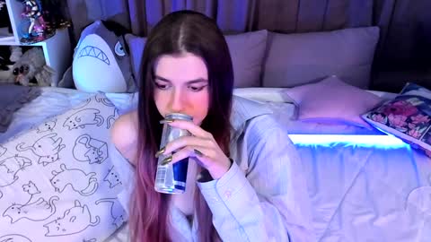 Rose online show from December 2024 10:01:02 PM