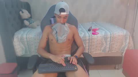 jose_sexycumm online show from January 2025 12:14:02 AM