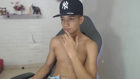jose_sexycumm online show from March 2025 08:05:01 PM