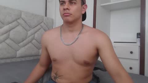 josephmosquera online show from December 2024 06:05:01 PM