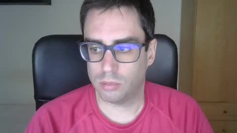 Snapshot of josevd chatting on November 2025 11:44:01 AM Jose online show from November 2025 11:44:01 AM