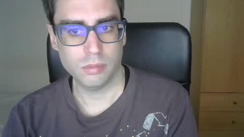 Snapshot of josevd chatting on November 2025 11:42:01 AM Jose online show from November 2025 11:42:01 AM