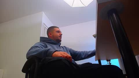 JoshKnight online show from September 2025 05:23:02 AM