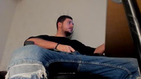 JoshKnight online show from November 2025 06:35:01 AM