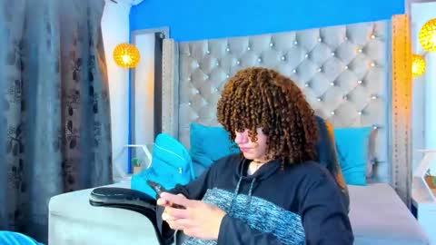 Snapshot of joss_shellby chatting on November 2025 01:22:02 PM joss_shellby online show from November 2025 01:22:02 PM