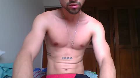 Snapshot of jovenvergonguapo09 chatting on March 2025 07:49:02 PM Van Helsing online show from March 2025 07:49:02 PM