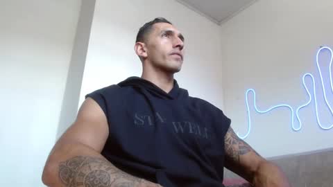  JOYLOPEZFIT online show from January 2025 03:57:01 PM