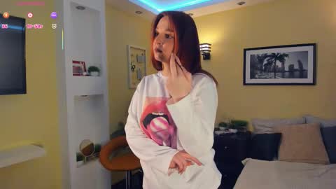 Joyce online show from December 2025 09:36:01 AM