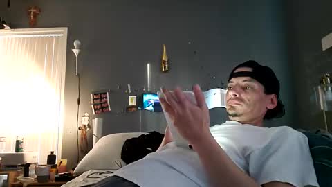 dLowfrk online show from February 2025 01:26:01 AM