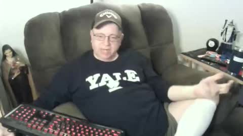 Snapshot of jpmel99 chatting on October 2025 10:10:01 PM jpmel99 online show from October 2025 10:10:01 PM