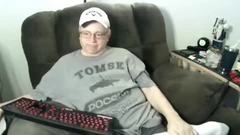 Snapshot of jpmel99 chatting on November 2025 01:00:02 AM jpmel99 online show from November 2025 01:00:02 AM