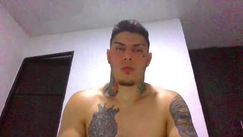 Snapshot of jq401055 chatting on December 2024 02:31:02 AM Jaxxx67 online show from December 2024 02:31:02 AM