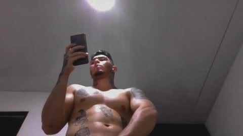 Snapshot of jq401055 chatting on December 2024 07:29:01 PM Jaxxx67 online show from December 2024 07:29:01 PM