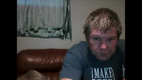 Snapshot of jrock9999 chatting on November 2025 01:01:02 PM jrock9999 online show from November 2025 01:01:02 PM