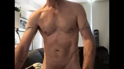 jrocket2 online show from October 2025 01:04:02 AM