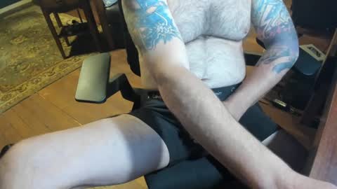 jsimon04 online show from December 2024 02:33:01 PM