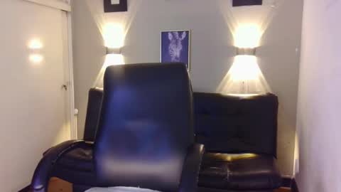 Josneidy  Jos   online show from January 2025 03:20:01 AM