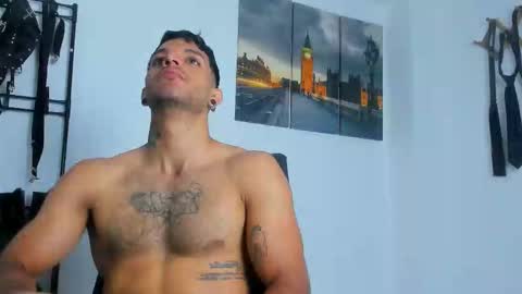 Snapshot of juanbladde chatting on October 2025 03:47:02 PM Juan Esteban online show from October 2025 03:47:02 PM