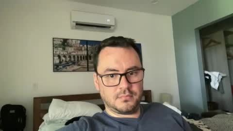 juanchom online show from November 2025 03:22:01 PM