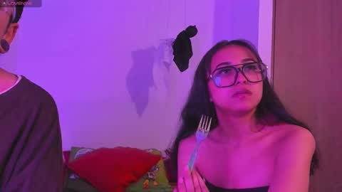 juanftmaria2 online show from November 2025 02:47:01 AM