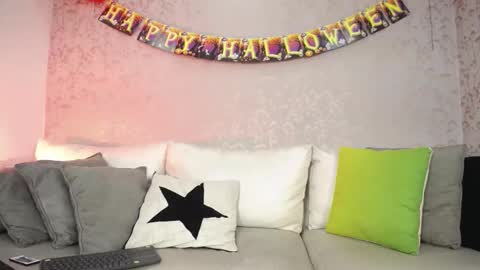 Juan k online show from October 2025 01:42:02 PM