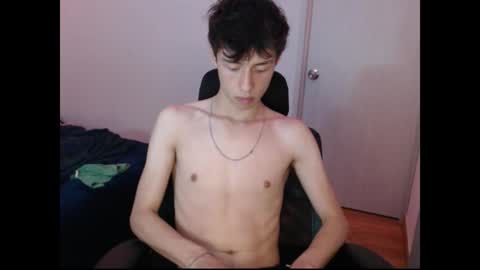 juanmres online show from October 2025 11:28:02 PM