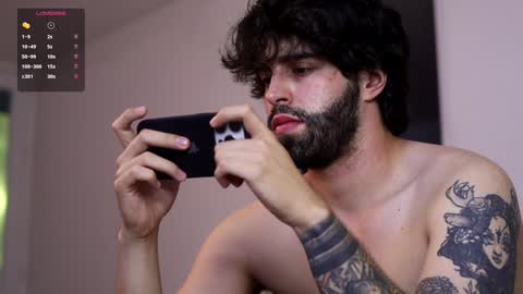 Juan online show from December 2024 11:07:01 PM