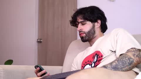 Juan online show from February 2025 03:56:02 AM