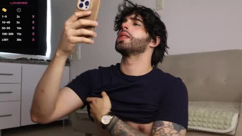 Juan online show from September 2025 07:14:02 PM
