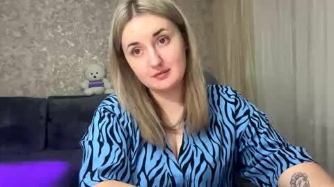 JudeValenti online show from October 2025 04:13:01 PM