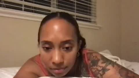 Snapshot of juicijazzi chatting on October 2025 08:38:01 AM juicijazzi online show from October 2025 08:38:01 AM