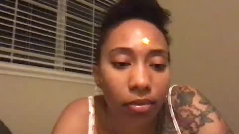 Snapshot of juicijazzi chatting on November 2025 09:52:02 AM juicijazzi online show from November 2025 09:52:02 AM