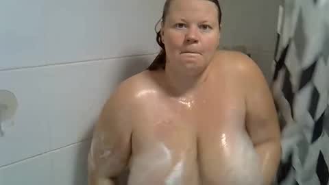 Juicy peach1988 online show from October 2025 10:46:02 AM