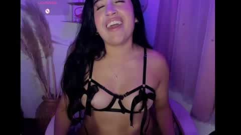 Snapshot of juicy_peach_ass chatting on September 2025 10:59:02 PM valeska online show from September 2025 10:59:02 PM